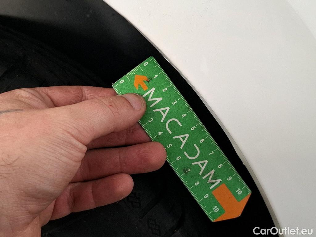  Peugeot  208  Affaire Premium Pack 1.5 HDi 100CV BVM5 E6dT #3