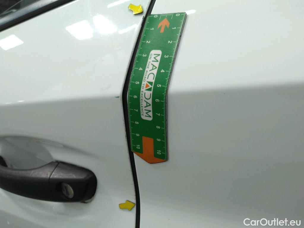  Peugeot  208  Premium 1.5 HDi 100CV BVM6 E6d #5