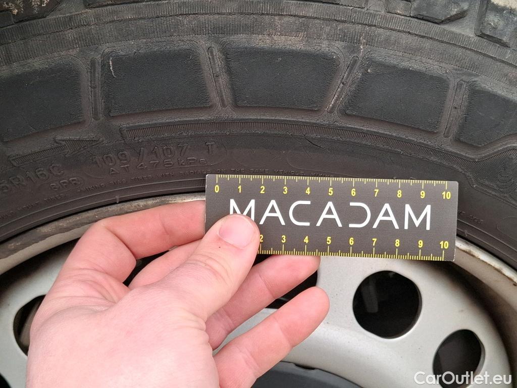  Peugeot  Expert PEUGEOT  / 2016 / 4P / Fourgon tôlé 1.5 BLUEHDI 120 S&S STANDARD PREMIUM #25