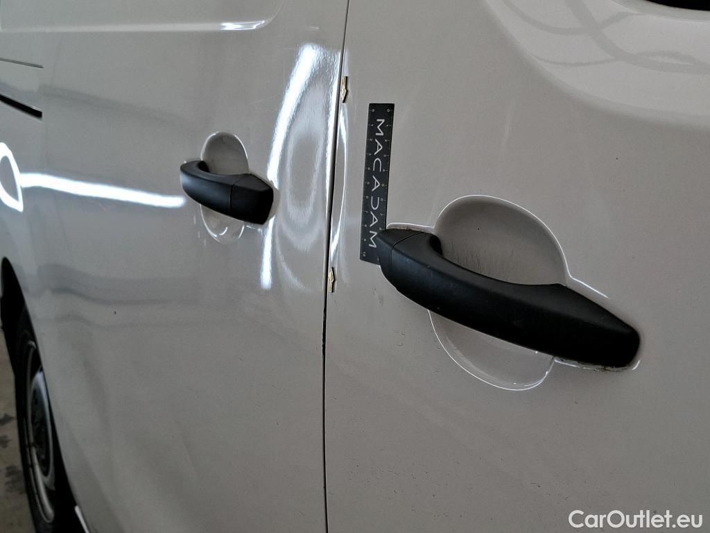  Peugeot  Expert PEUGEOT  / 2016 / 4P / Fourgon tôlé 1.5 BLUEHDI 120 S&S STANDARD PREMIUM #20