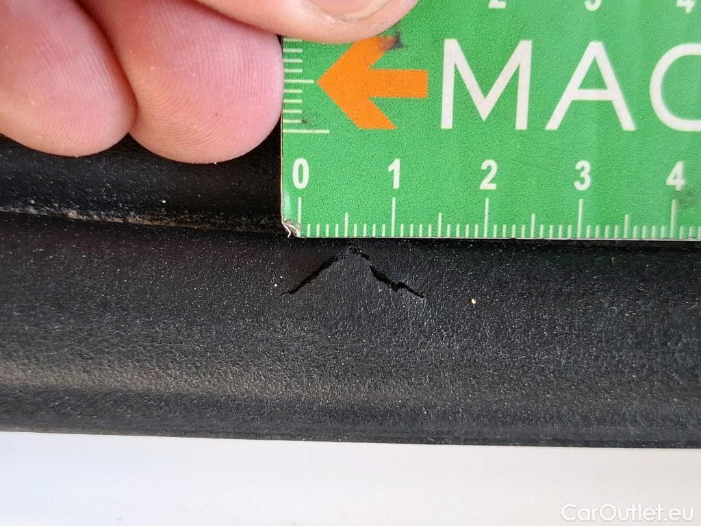  Peugeot  208  Affaire Premium Pack 1.5 HDi 100CV BVM5 E6dT #25