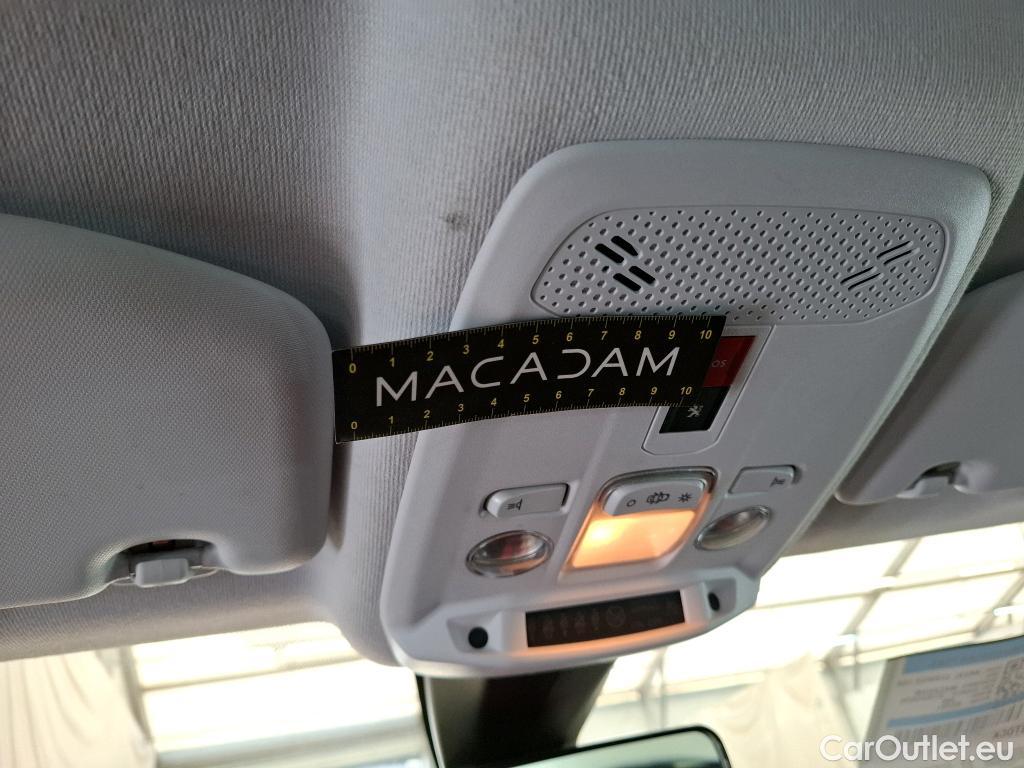  Peugeot  208  Premium 1.2 PureTech 75CV BVM5 E6d #31