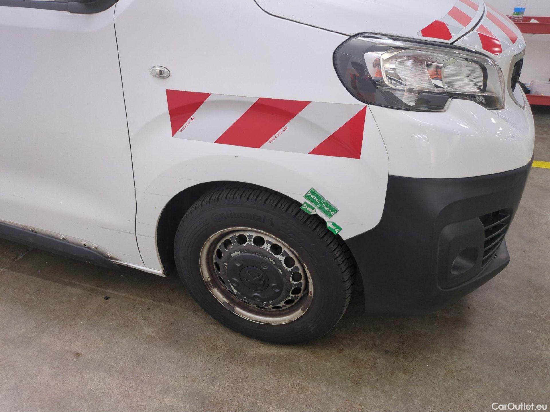  Peugeot  Expert  Fourgon Premium Pack Standard 1.6 HDi 95CV BVM5 E6 #47