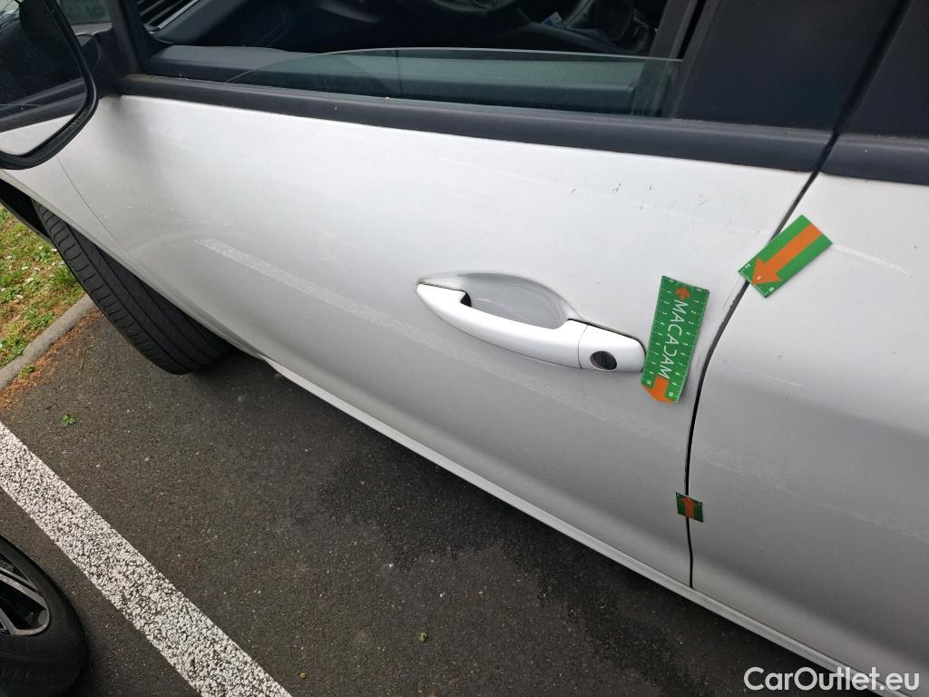  Peugeot  208  Affaire Premium 1.5 HDi 100CV BVM5 E6dT #21