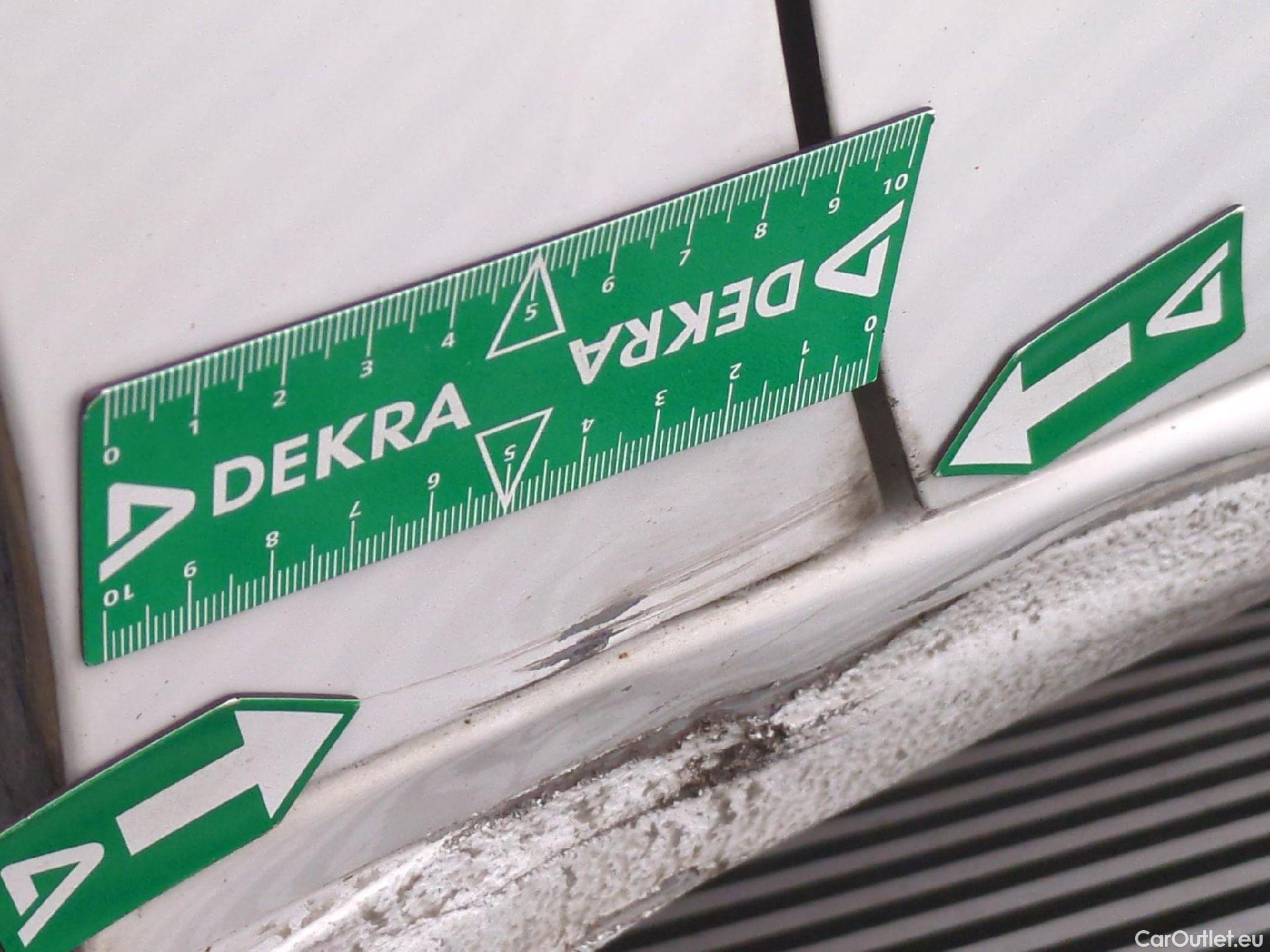  Peugeot  208  Affaire Premium 1.6 HDi 75CV BVM5 E6 #51