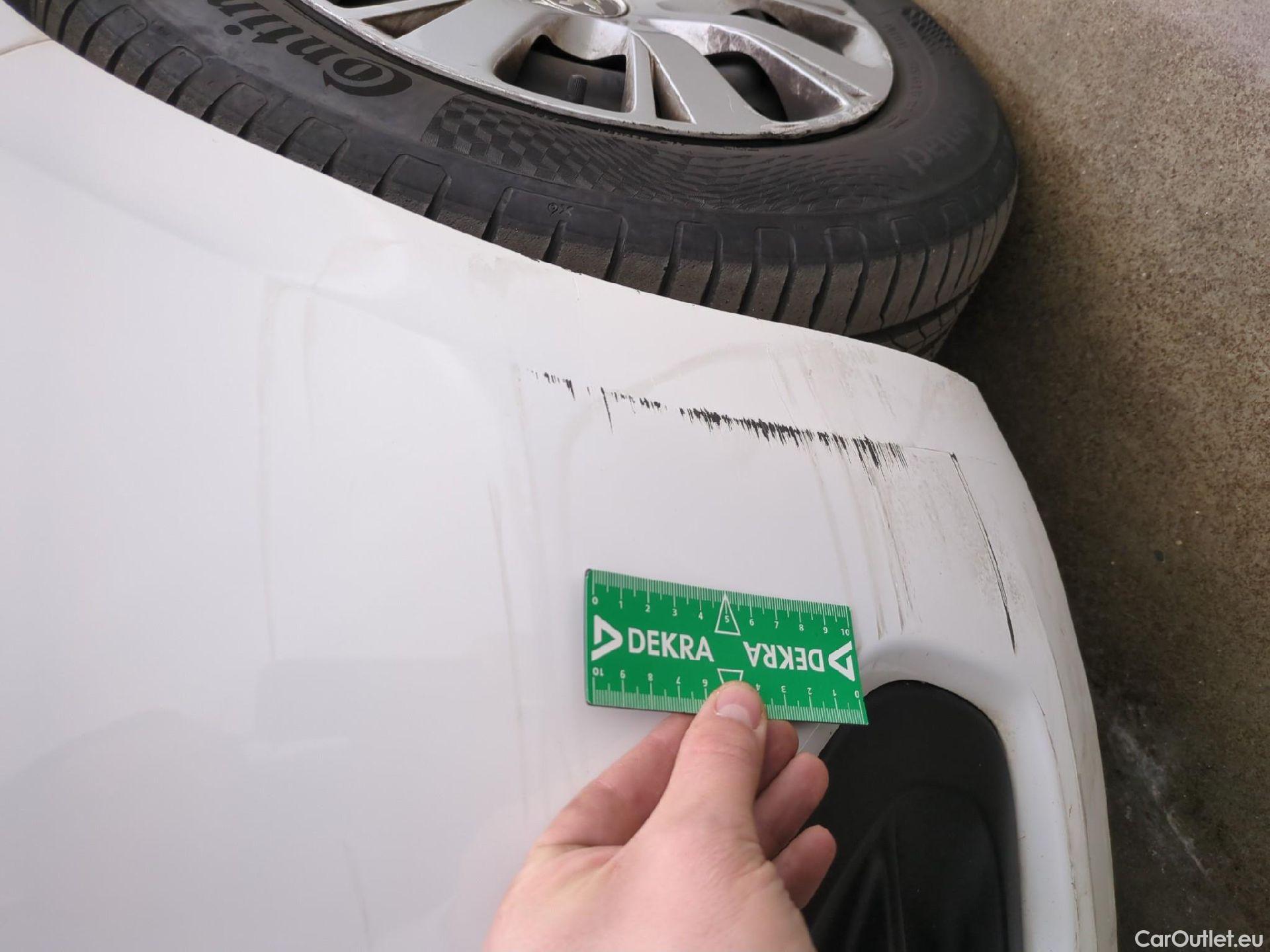  Peugeot  208  Affaire Premium 1.6 HDi 75CV BVM5 E6 #32