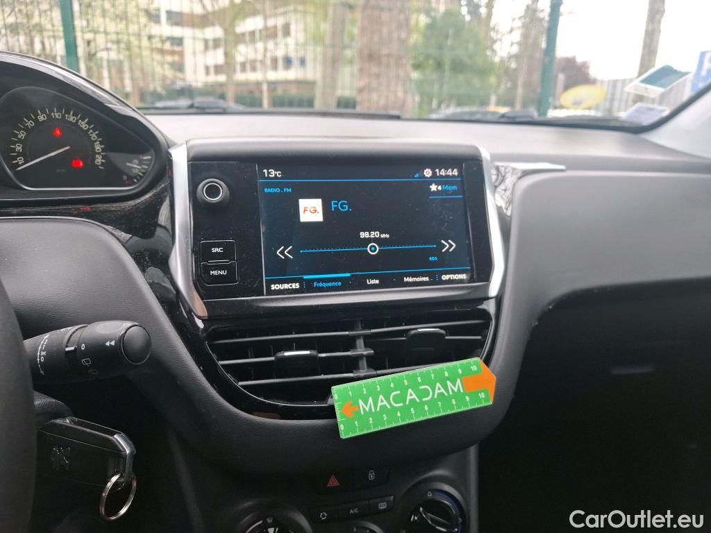  Peugeot  208  Affaire Premium 1.5 HDi 100CV BVM5 E6dT #19