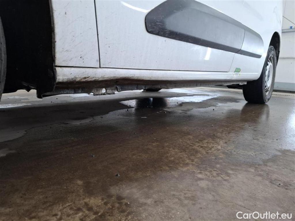  Peugeot  Partner  Asphalt L1 1.5 HDi 100CV BVM5 E6dT #28