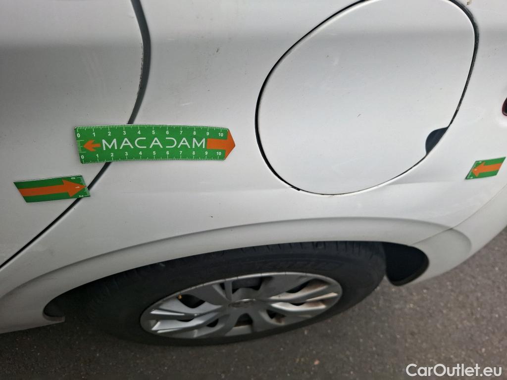  Peugeot  208  Affaire Premium 1.5 HDi 100CV BVM5 E6dT #15