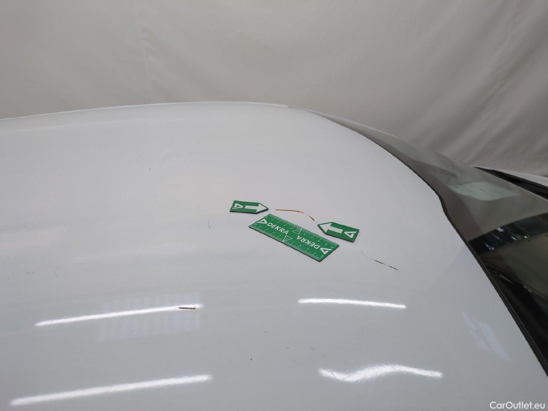  Peugeot  208  Affaire Premium 1.6 HDi 75CV BVM5 E6 #18