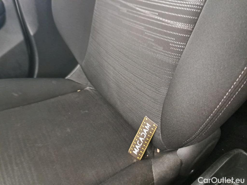  Peugeot  208  Affaire Premium 1.5 HDi 100CV BVM5 E6dT #32