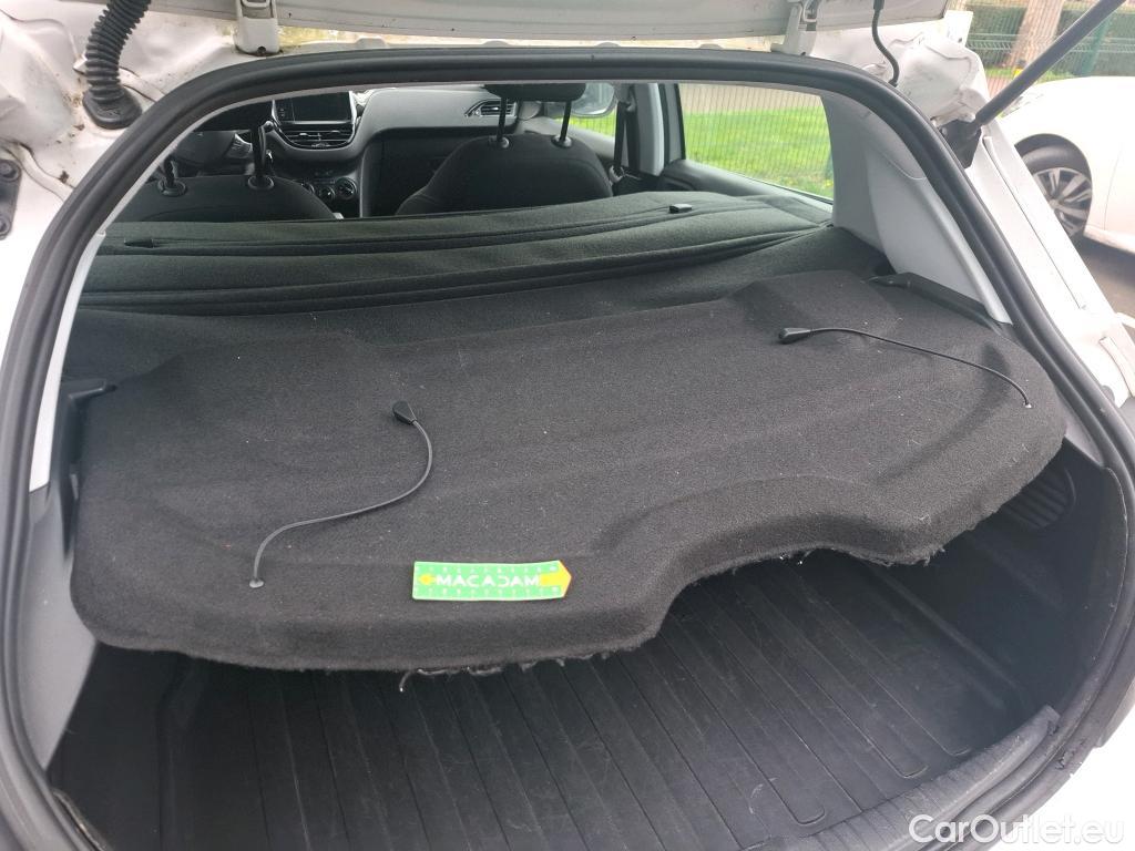  Peugeot  208  Affaire Premium 1.5 HDi 100CV BVM5 E6dT #25