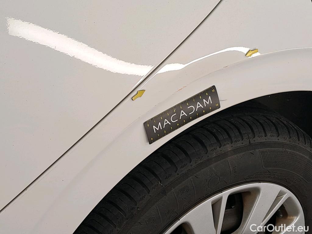  Peugeot  208  Affaire Premium 1.5 HDi 100CV BVM5 E6dT #5