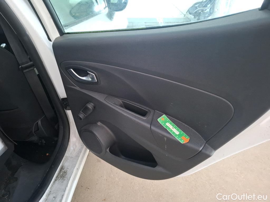  Renault  Clio  IV Air 1.5 dCi 90CV BVM5 E6 #22