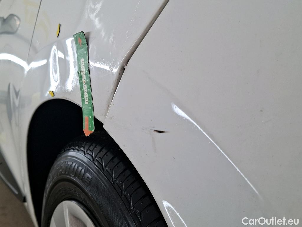  Renault  Clio  IV Air 1.5 dCi 90CV BVM5 E6 #3