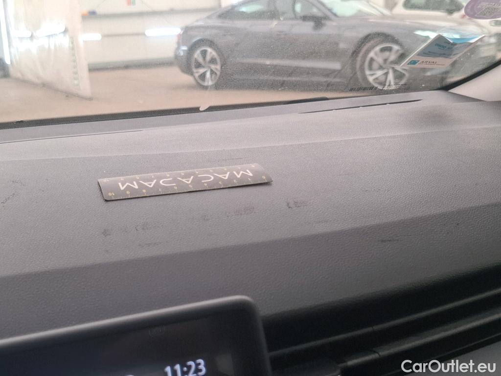  Renault  Clio RENAULT  Société / 2019 / 5P / Berline Air Nav TCe 90 -21N #2