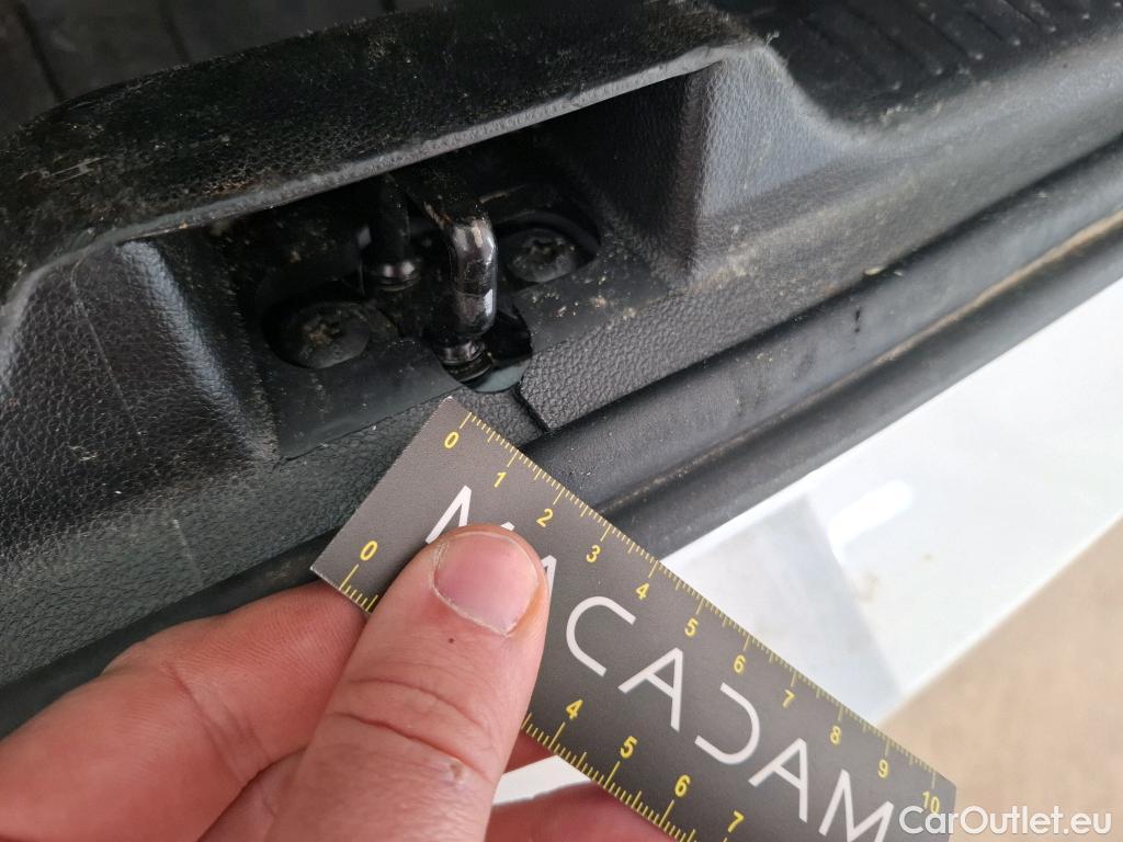  Renault  Clio  IV Air MediaNav 1.5 dCi 75CV BVM5 E6 #28