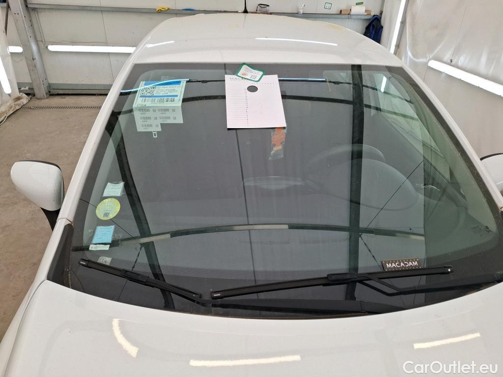  Renault  Clio  IV Air MediaNav 1.5 dCi 75CV BVM5 E6 #9