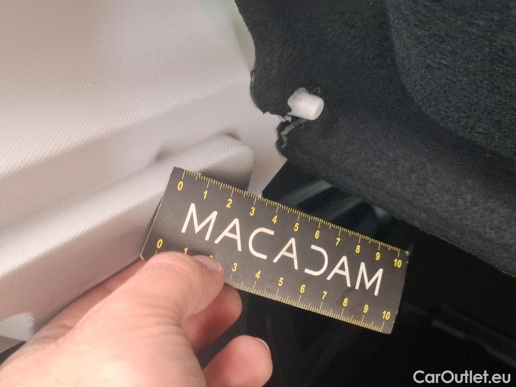  Renault  Clio RENAULT  Société / 2019 / 5P / Berline Air Nav TCe 90 -21N #18