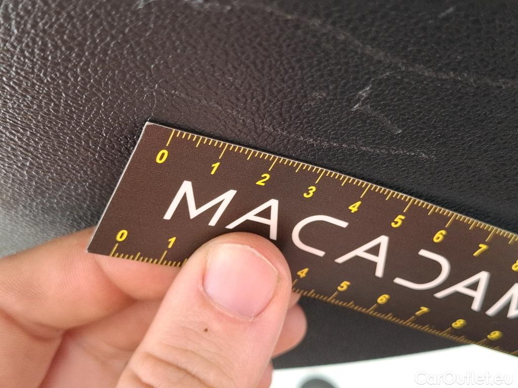  Renault  Clio  IV Air MediaNav 1.5 dCi 75CV BVM5 E6 #30