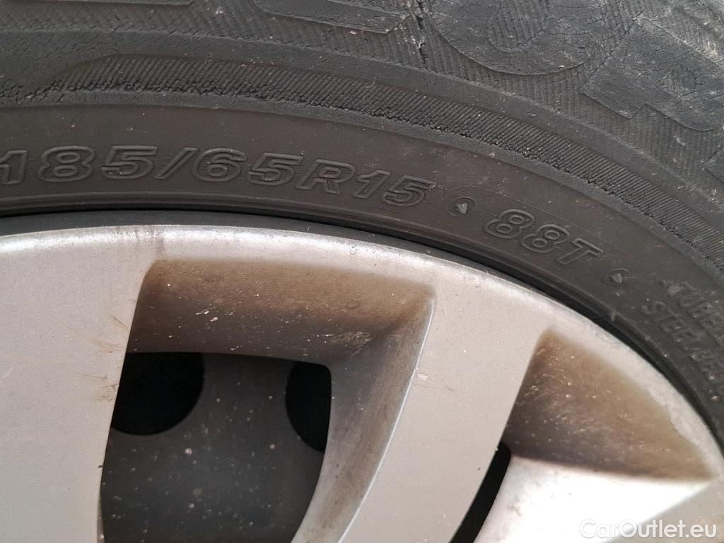  Renault  Clio  IV Air MediaNav 1.5 dCi 75CV BVM5 E6 #35