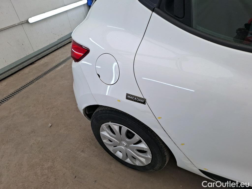  Renault  Clio  IV Air MediaNav 1.5 dCi 75CV BVM5 E6 #1