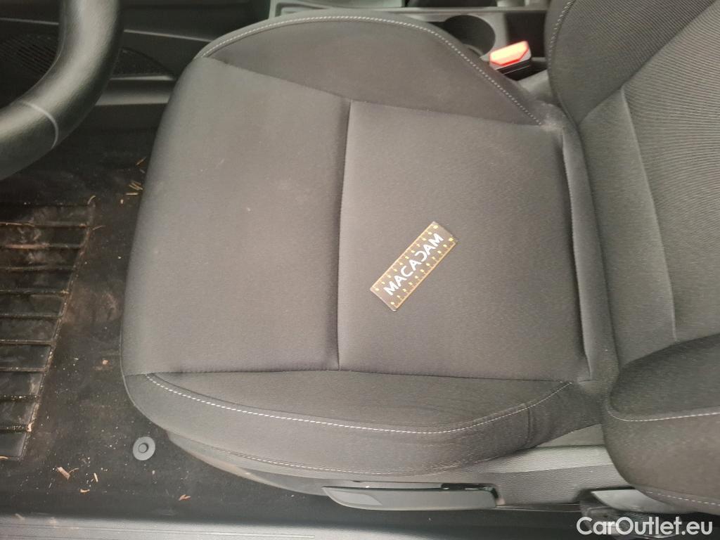  Renault  Clio RENAULT  Société / 2019 / 5P / Berline Air Nav TCe 90 -21N #16