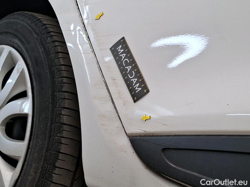  Renault  Clio  IV Air MediaNav 1.5 dCi 75CV BVM5 E6 #6