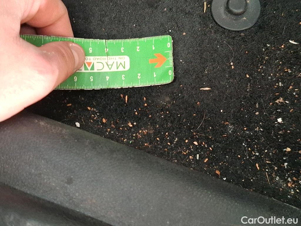  Renault  Clio  IV Air 1.5 dCi 90CV BVM5 E6 #17