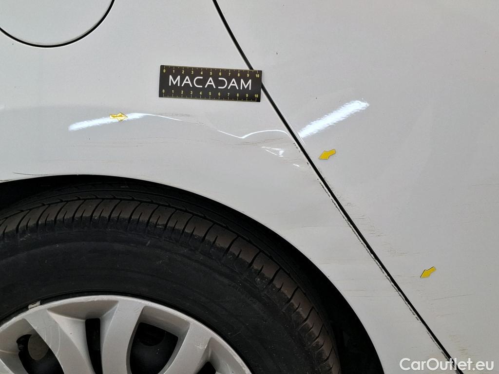  Renault  Clio  IV Air MediaNav 1.5 dCi 75CV BVM5 E6 #2