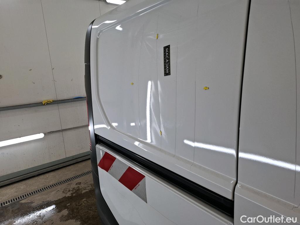  Renault  Trafic  Furgon Grand Confort L1H1 1200 1.6 dCi 125CV BVM6 E6 #1