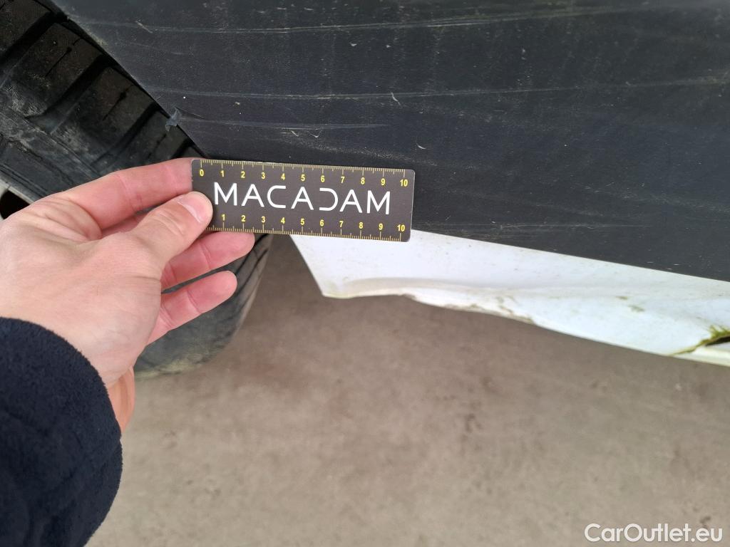  Renault  Master RENAULT  VU 4p Fourgon FG GCf Trac F3500 L2H2 Energy dCi 145 E6 #65