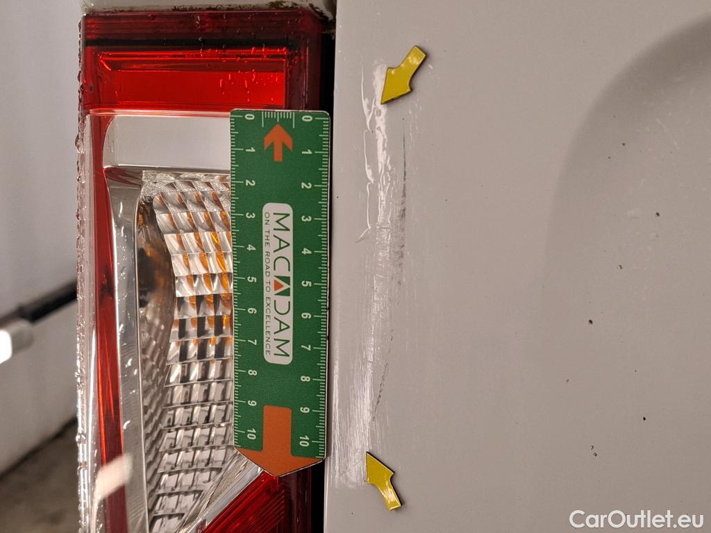  Renault  Master  III Fourgon L2H2 3 5 Confort dCi 135CV BVM6 E6dT #11