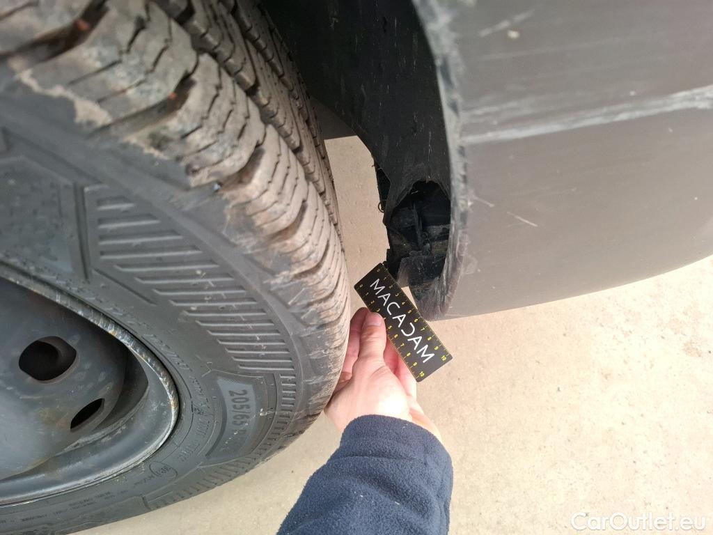  Renault  Trafic RENAULT  / 2019 / 4P / Fourgon tole FG GCF L2H1 1300 dCi 120 #49