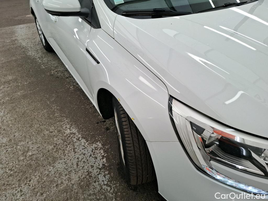  Renault  Megane  IV Berline 5pt. Société Air Nav 1.5 dCi 90CV BVM6 E6 #1