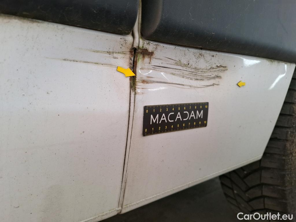  Renault  Master RENAULT  VU 4p Fourgon FG GCf Trac F3500 L2H2 Energy dCi 145 E6 #23