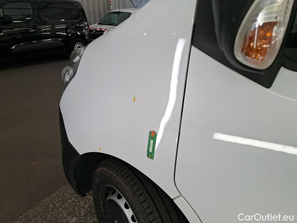  Renault  Master  III Fourgon L2H2 3 5 Grand Confort dCi 130CV BVM6 E6 #7