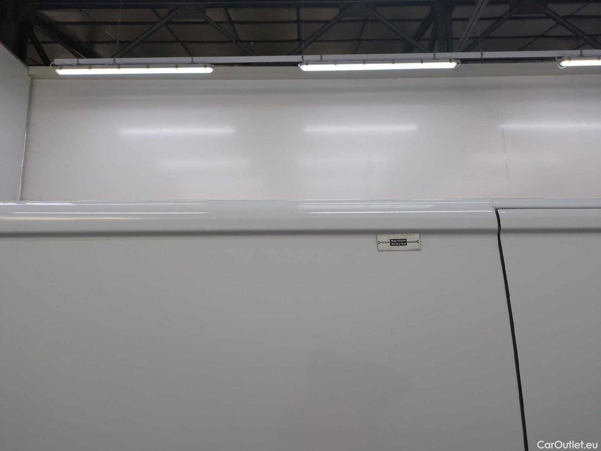  Renault  Trafic  III Fourgon L2H1 3T Confort 2.0 dCi 130CV BVM6 E6d #17