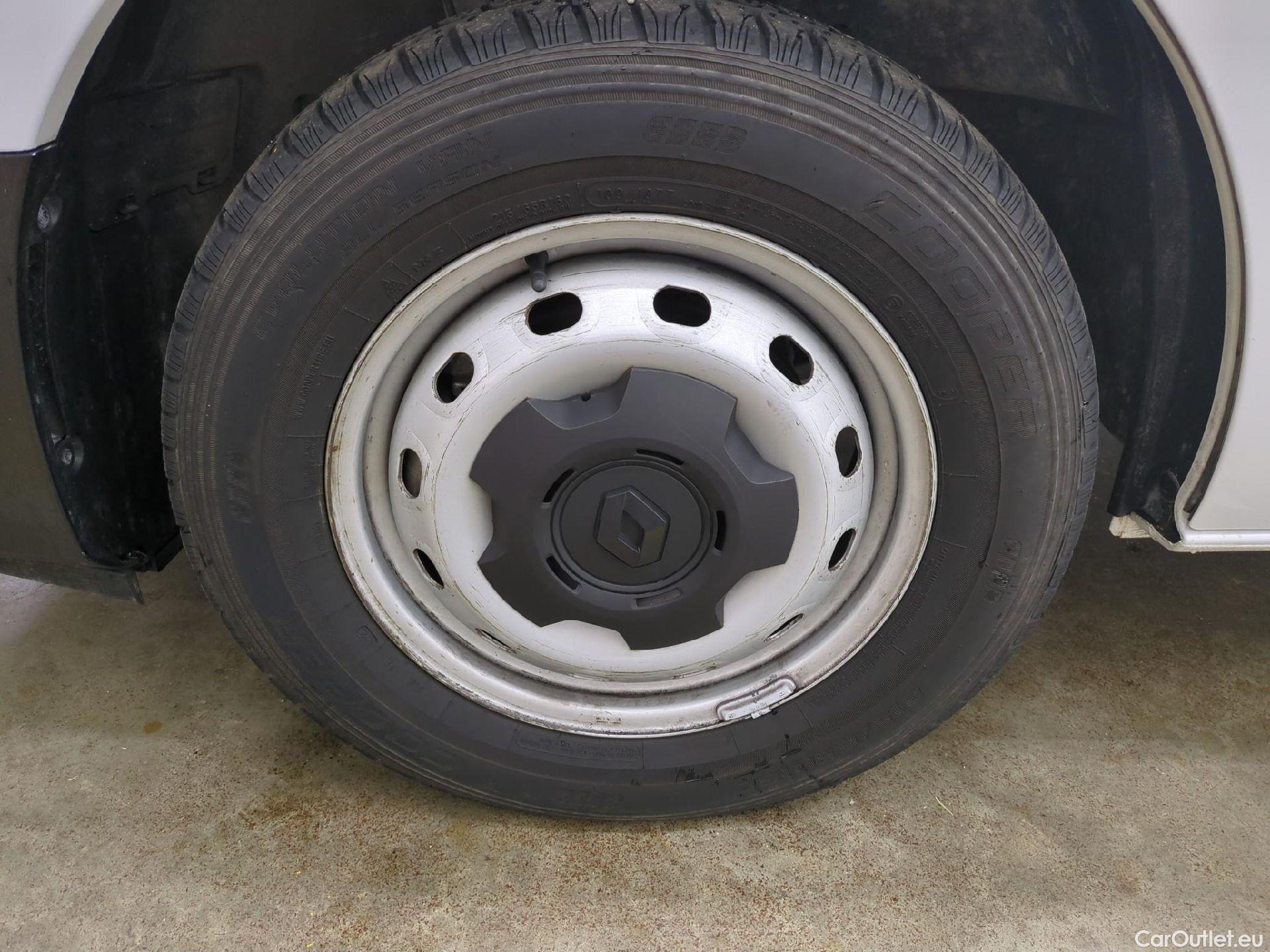  Renault  Trafic  III Fourgon L2H1 3T Confort 2.0 dCi 130CV BVM6 E6d #1