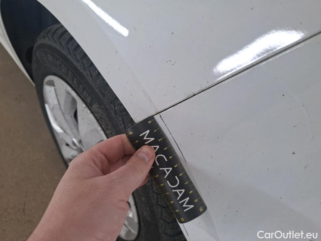  Renault  Megane  IV Berline 5pt. Société Air Nav 1.5 dCi 90CV BVM6 E6 #13