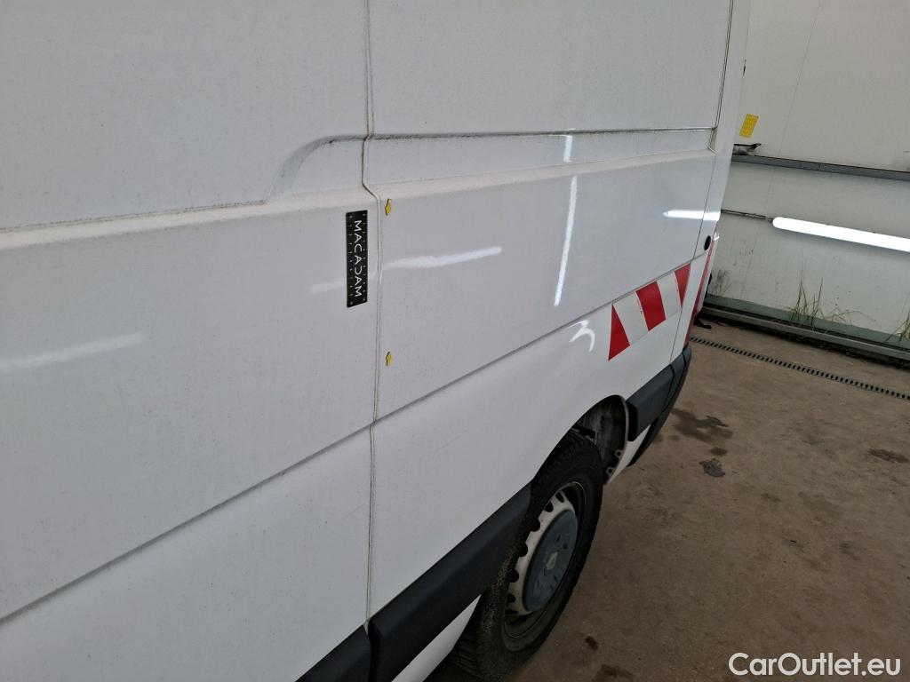  Renault  Master RENAULT  VU 4p Fourgon FG GCf Trac F3500 L2H2 Energy dCi 145 E6 #19