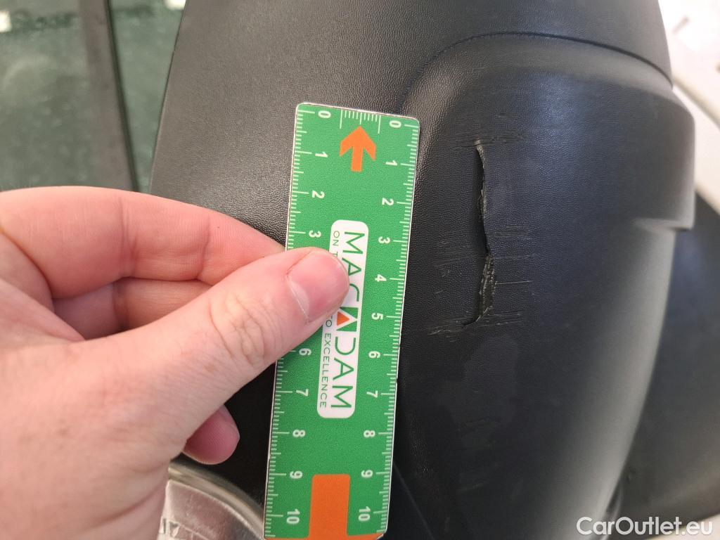  Renault  Master  III Fourgon L2H2 3 5 Confort dCi 135CV BVM6 E6dT #16