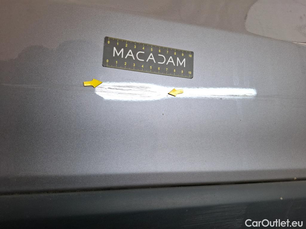  Renault  Trafic RENAULT  / 2019 / 4P / Fourgon tole FG GCF L2H1 1300 dCi 120 #34