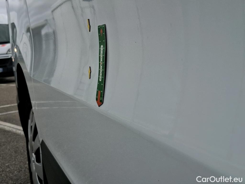  Renault  Trafic  Furgon Grand Confort L1H2 1200 1.6 dCi 125CV BVM6 E6 #8