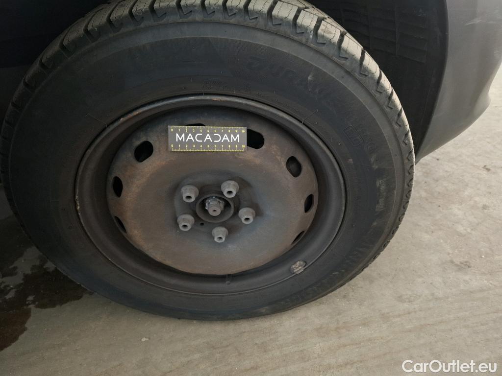  Renault  Trafic  Furgon Grand Confort L1H1 1200 1.6 dCi 125CV BVM6 E6 #51