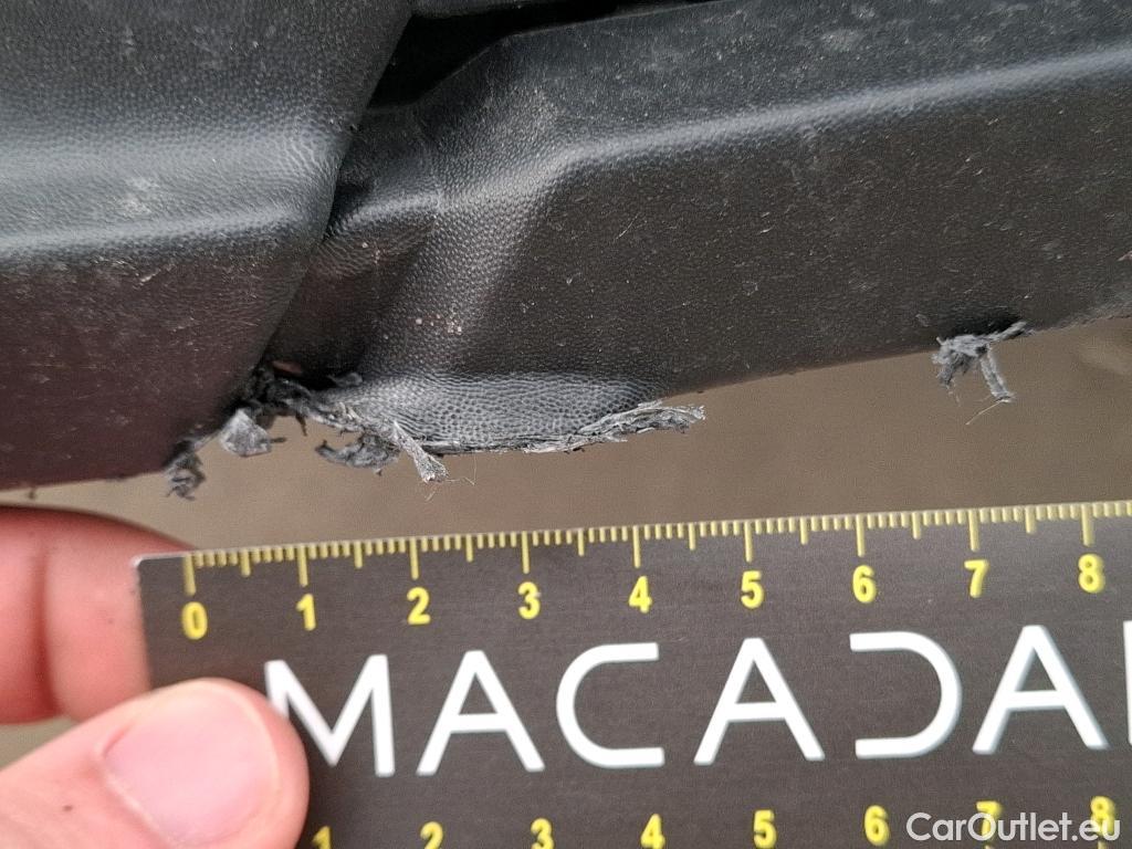  Renault  Master  III Fourgon L2H2 3 3 Grand Confort dCi 135CV BVM6 E6d #3