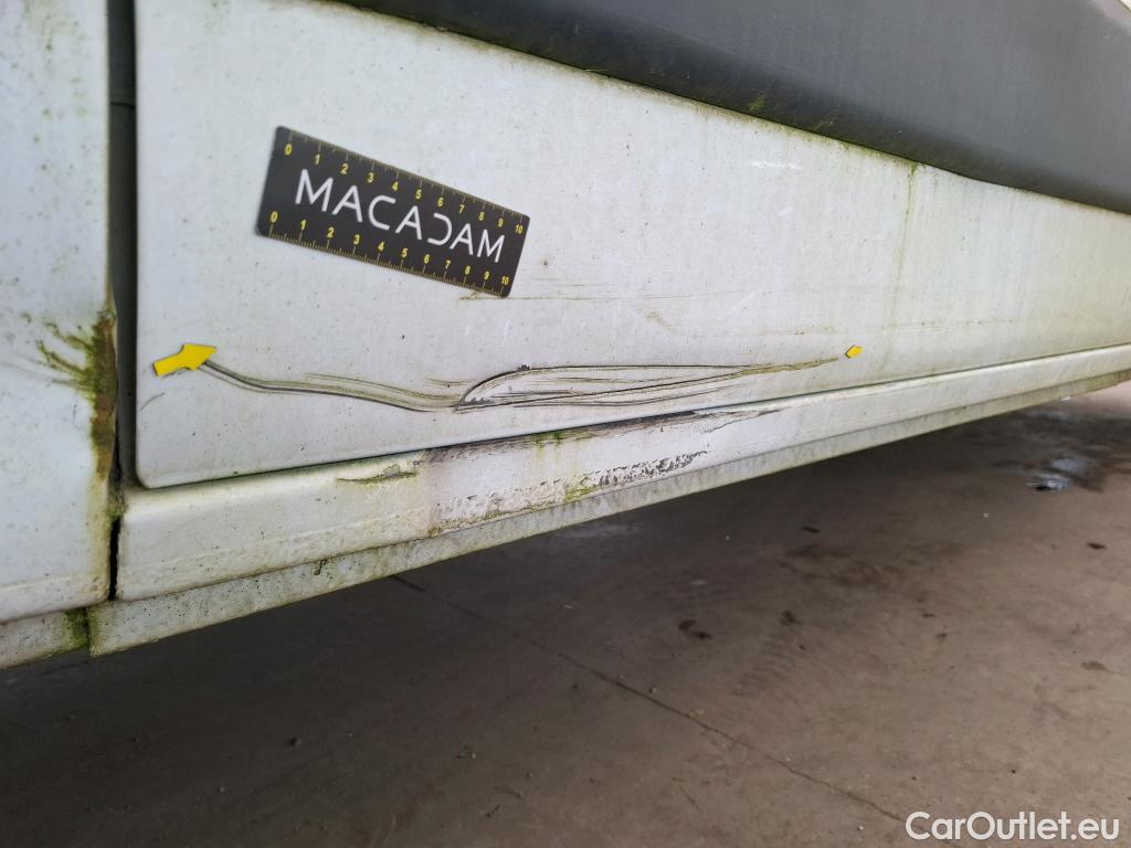  Renault  Master RENAULT  VU 4p Fourgon FG GCf Trac F3500 L2H2 Energy dCi 145 E6 #28