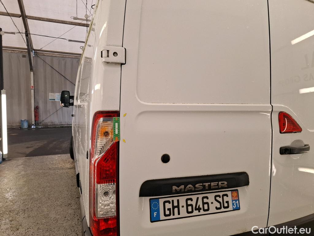  Renault  Master  III Fourgon L2H2 3 5 Confort dCi 135CV BVM6 E6dT #8