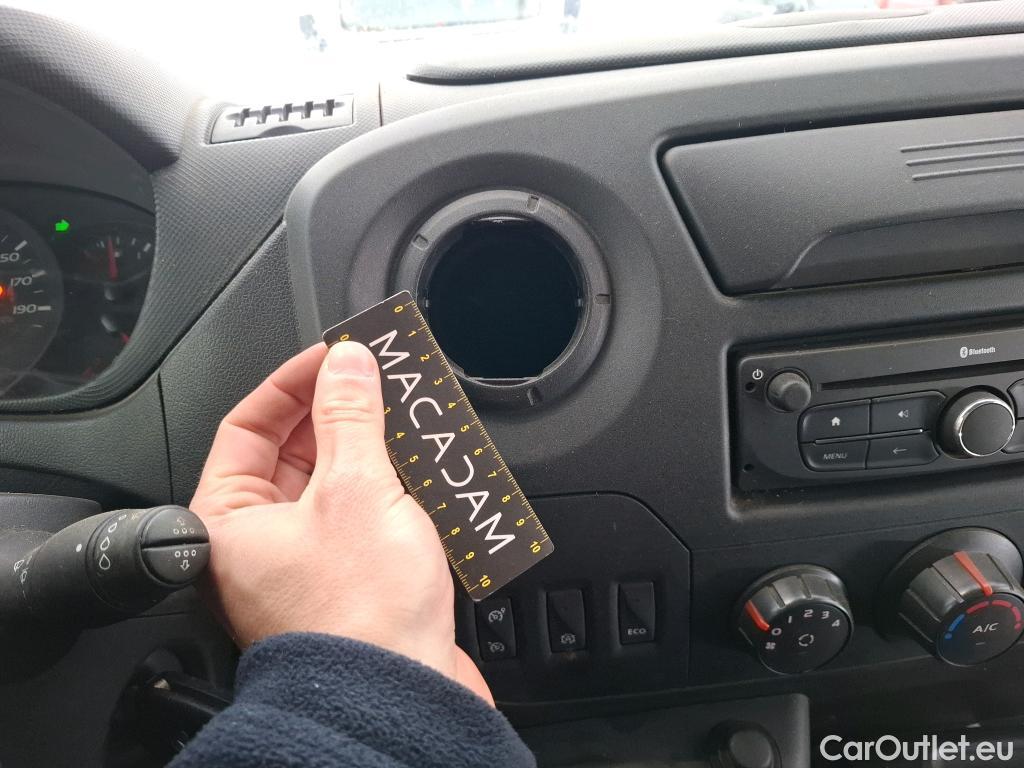  Renault  Master RENAULT  VU 4p Fourgon FG GCf Trac F3500 L2H2 Energy dCi 145 E6 #52