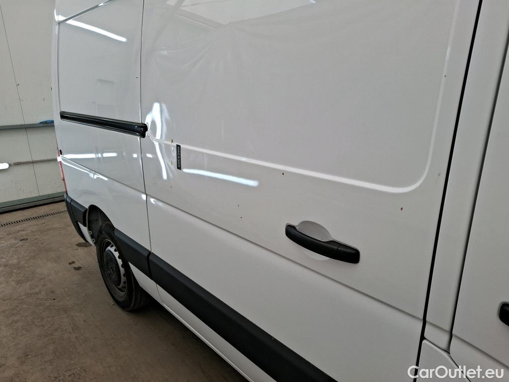  Renault  Master  III Fourgon L2H2 3 3 Grand Confort dCi 135CV BVM6 E6d #9